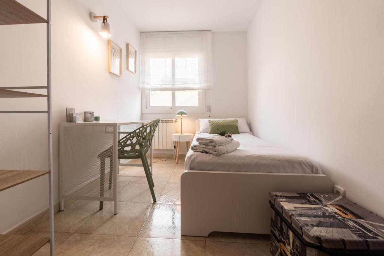 Apartamento Con Gran Patio Y Excelente Ubicacion! Mataró Exteriör bild